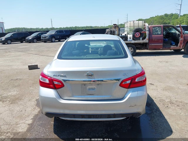 Nissan Altima 2.5 Sv