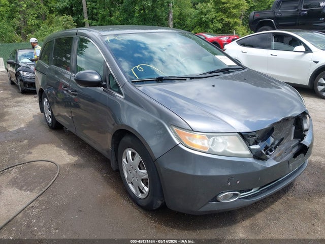 Salvage Honda Odyssey Image