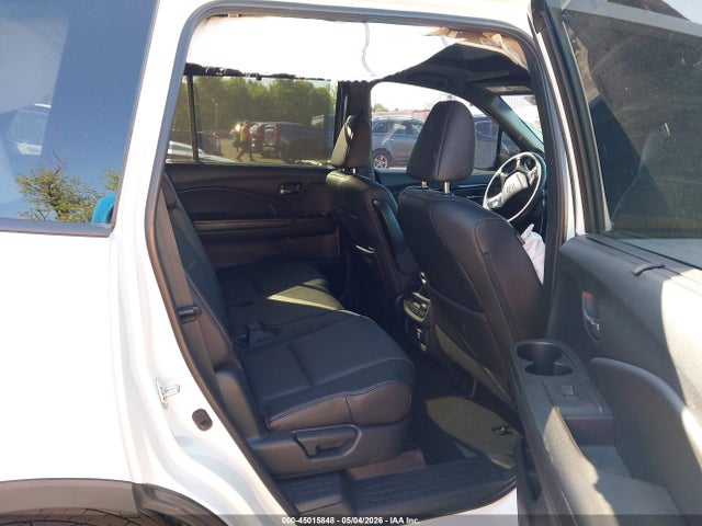 Honda Passport Awd Elite