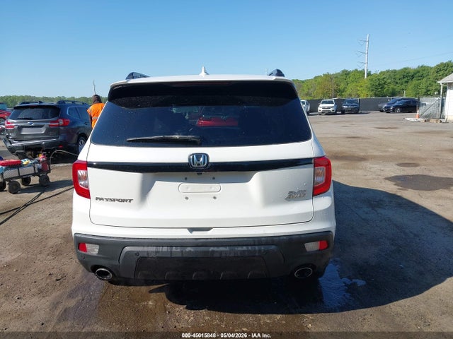 Honda Passport Awd Elite