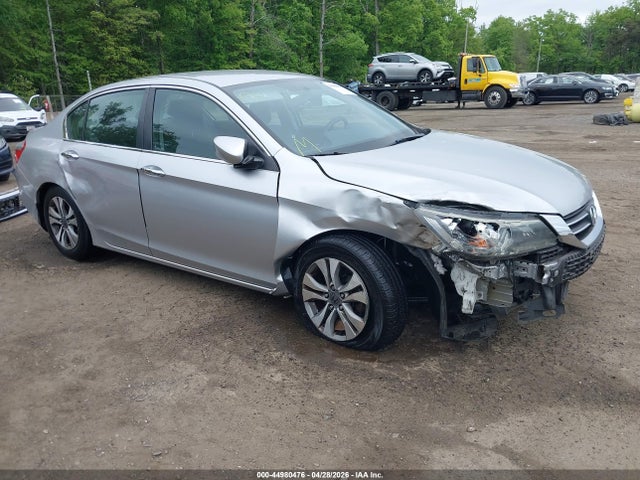 Salvage Honda Accord Image