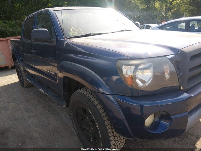 Toyota Tacoma Base V6