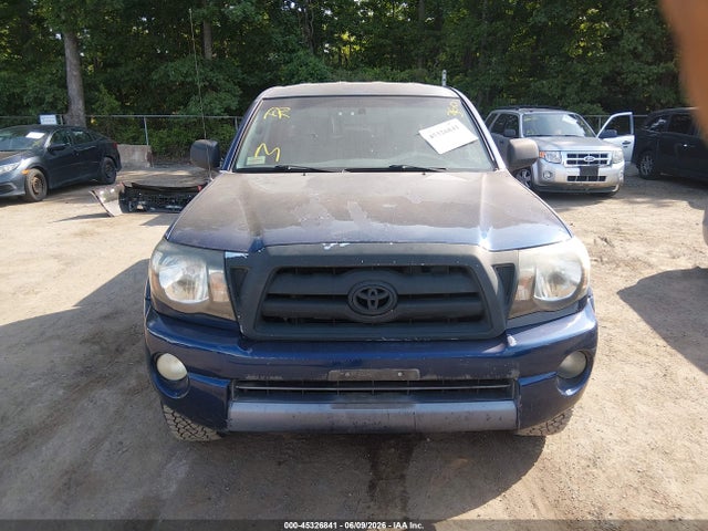 Toyota Tacoma Base V6