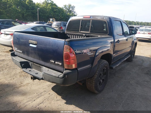 Toyota Tacoma Base V6