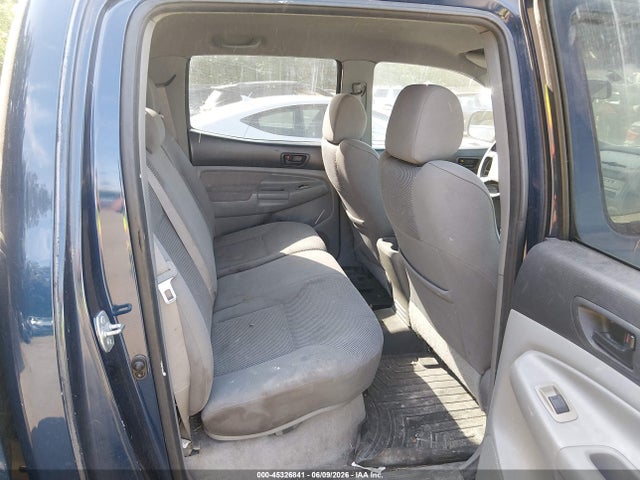 Toyota Tacoma Base V6