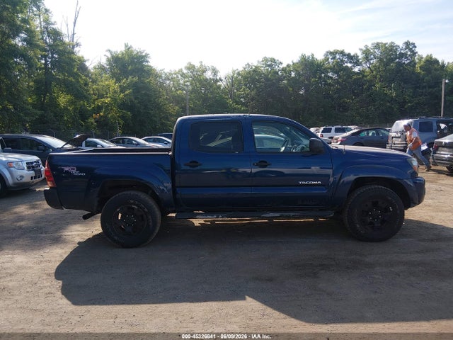 Toyota Tacoma Base V6
