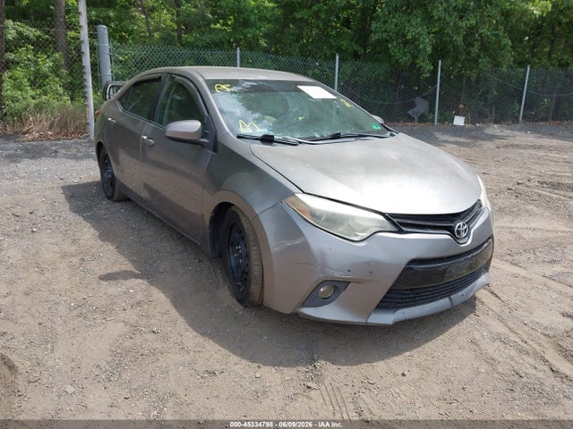 Salvage Toyota Corolla Image