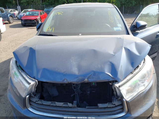 Toyota Highlander Le