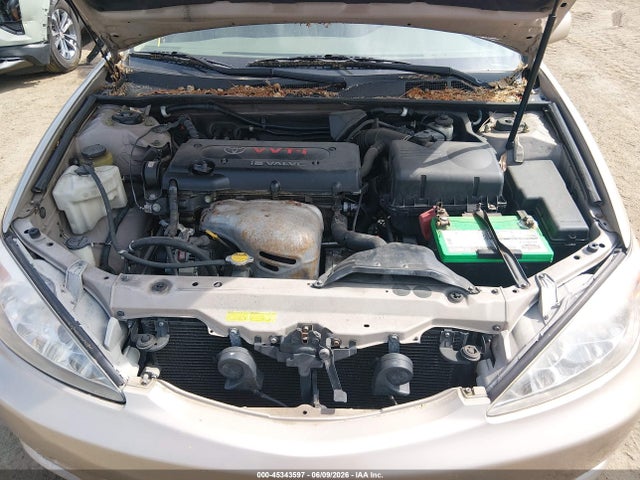 Toyota Camry Le