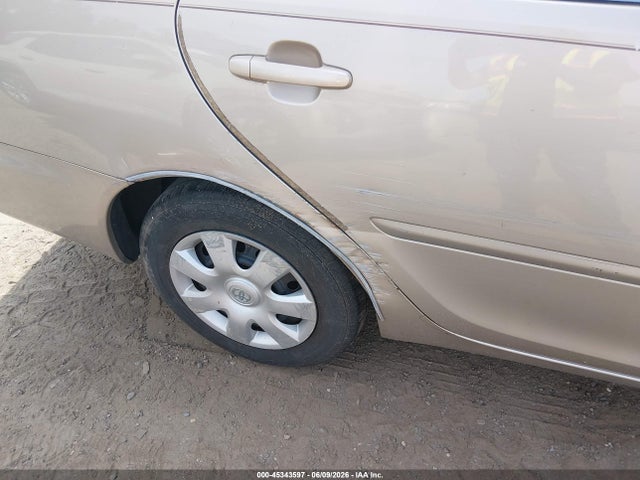 Toyota Camry Le