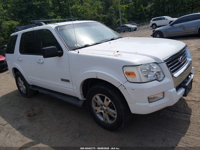 Salvage Ford Explorer Image
