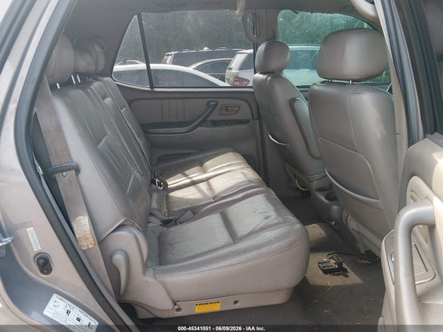 Toyota Sequoia Limited V8