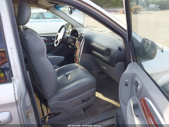 Chrysler Town & Country Limited