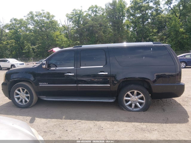 GMC Yukon Denali