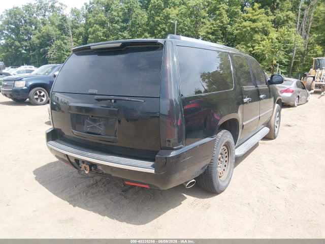 GMC Yukon Denali