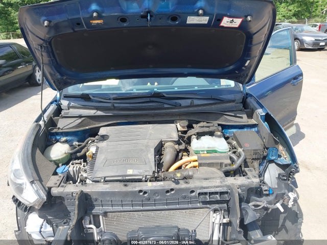 Kia Niro Lx