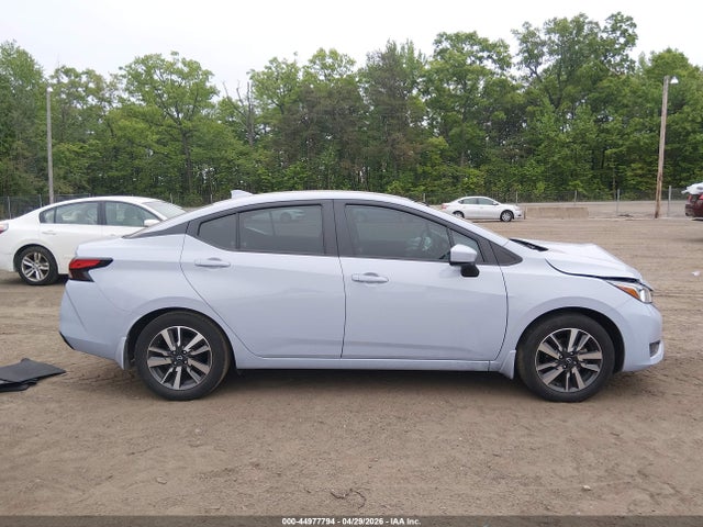 Nissan Versa 1.6 Sv