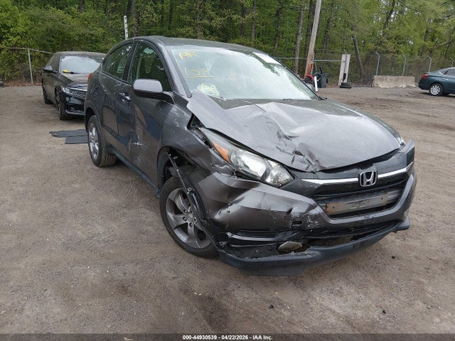 Salvage Honda HR-V Image