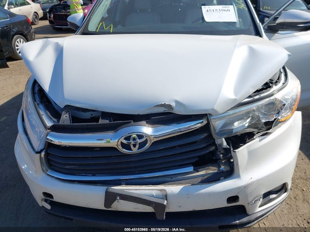 Toyota Highlander Xle V6