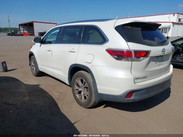 Toyota Highlander Xle V6