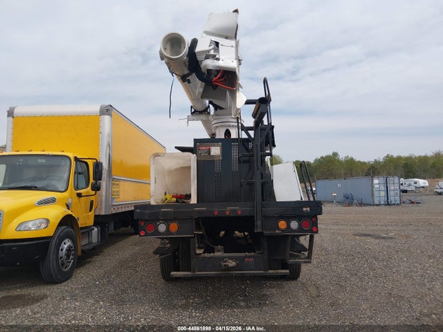 Freightliner M2 106 Medium Duty