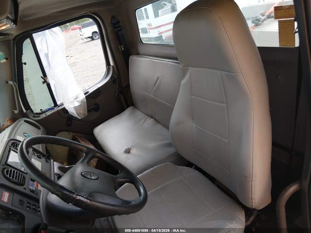 Freightliner M2 106 Medium Duty