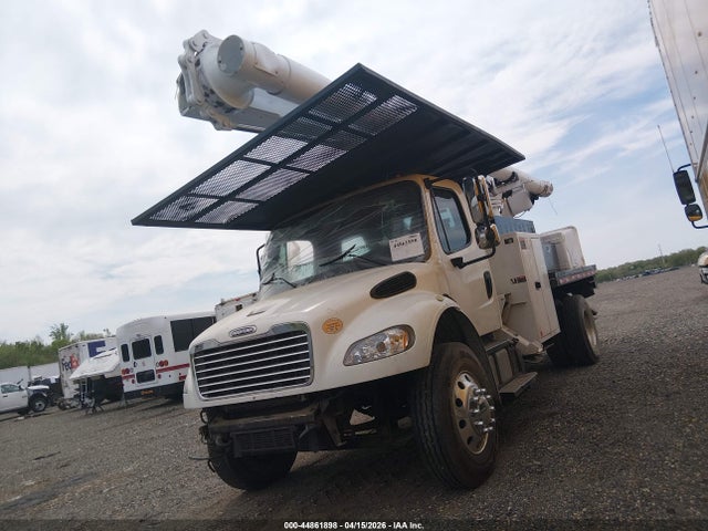 Freightliner M2 106 Medium Duty