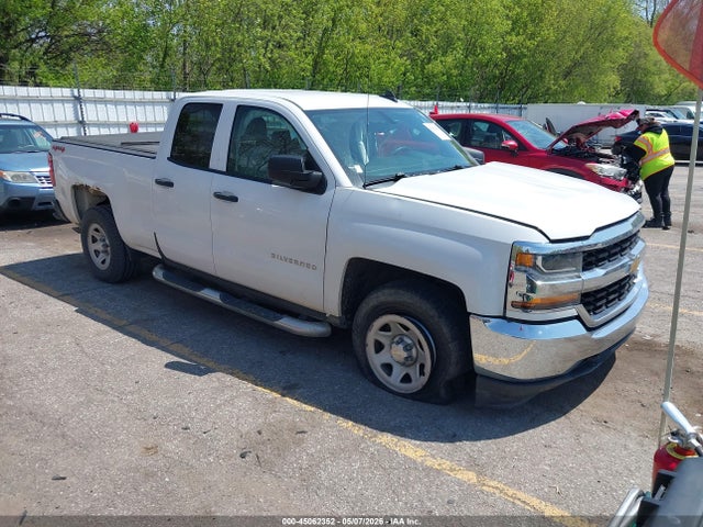 Salvage Chevrolet Silverado 1500 Image