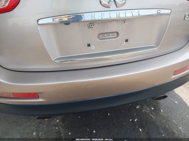 INFINITI Ex Journey