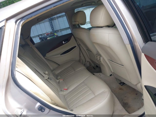 INFINITI Ex Journey