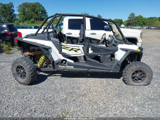 Polaris RZR Xp 4 1000