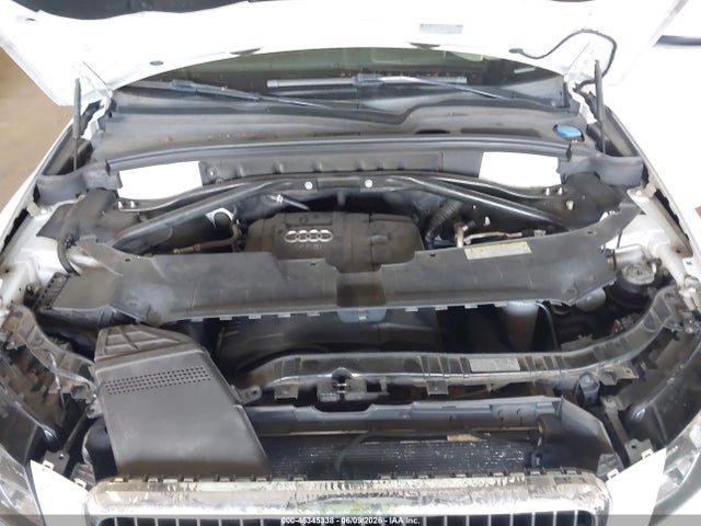 Audi Q5 2.0t Premium