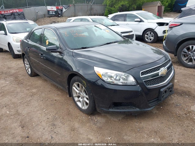 Salvage Chevrolet Malibu Image