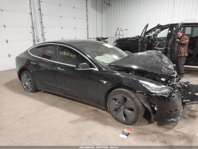 Salvage Tesla Model 3 Image
