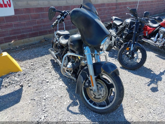 Salvage Harley-Davidson Flhx Image