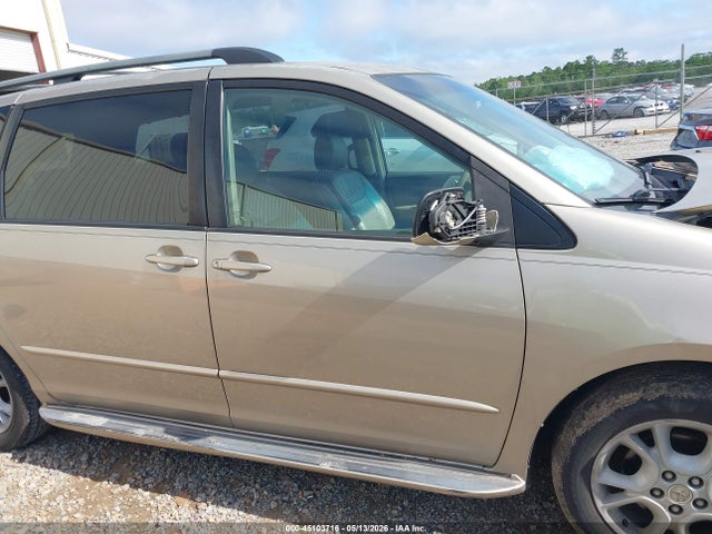 Toyota Sienna Xle