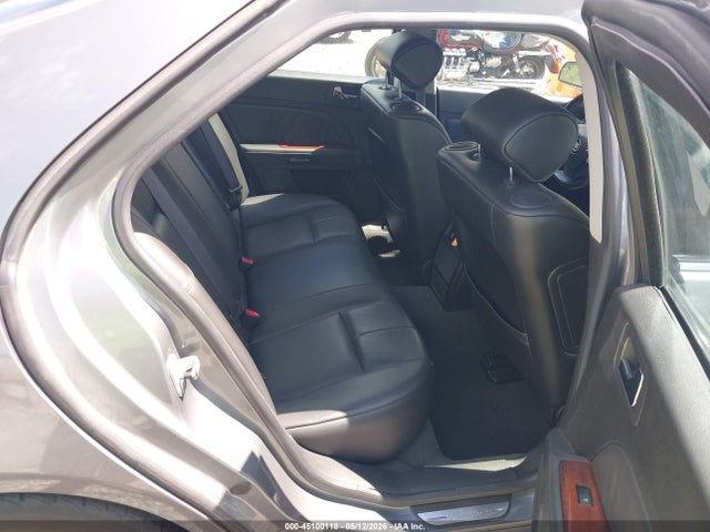 Cadillac STS V6