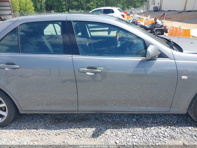 Cadillac STS V6