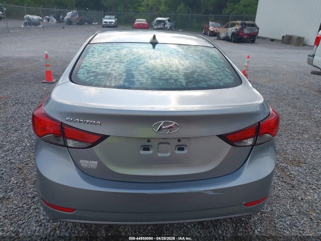 Hyundai ELANTRA Se