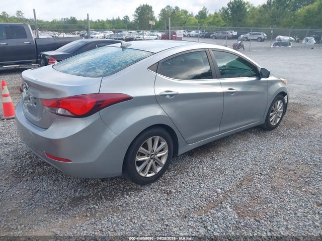 Hyundai ELANTRA Se