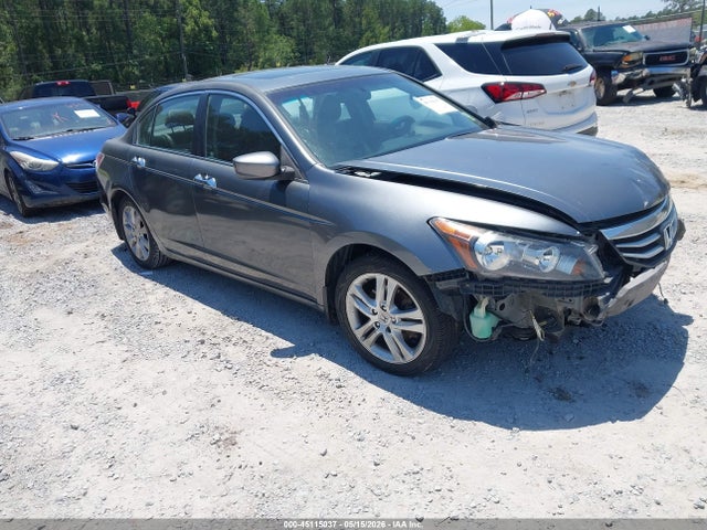 Salvage Honda Accord Image