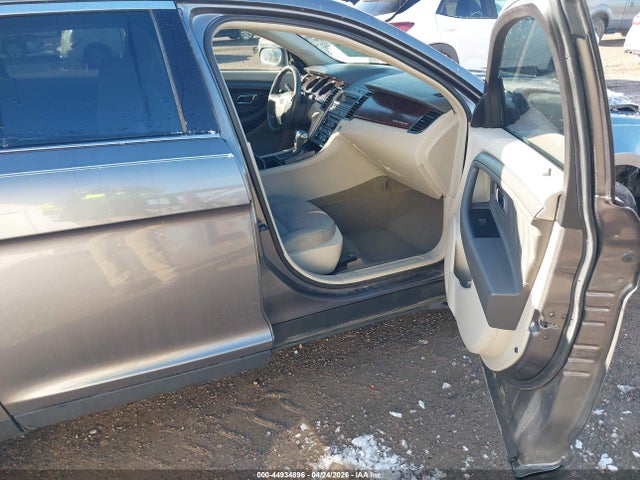 Ford Taurus Sel