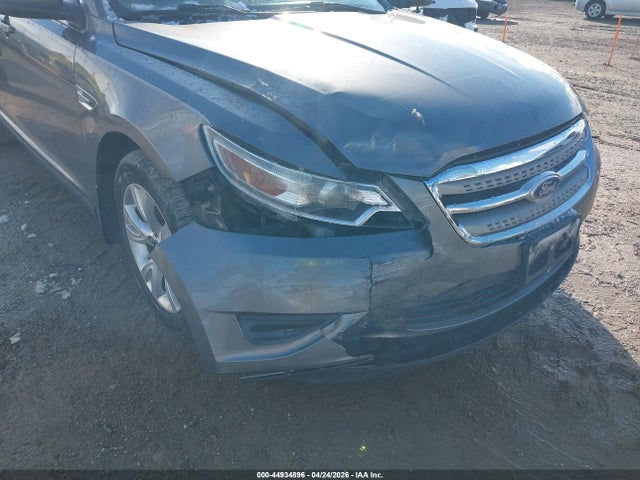 Ford Taurus Sel