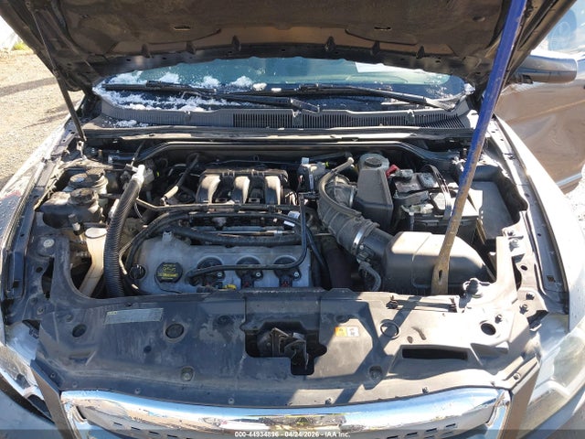 Ford Taurus Sel