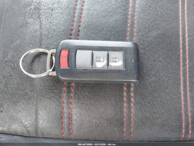 Mitsubishi Outlander 2.4 Se