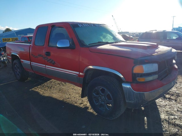Salvage GMC Sierra 1500 Image