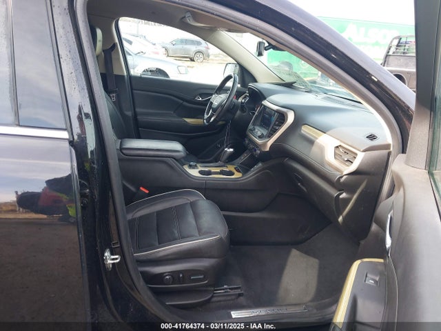 GMC Acadia Denali