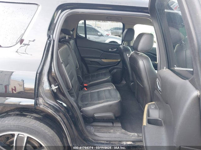 GMC Acadia Denali