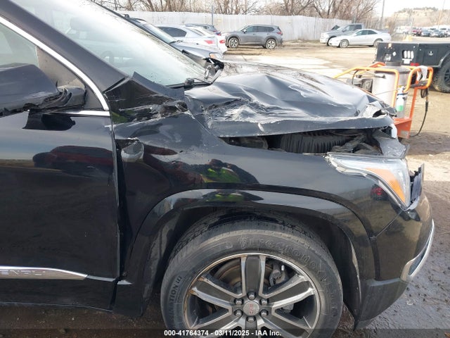 GMC Acadia Denali