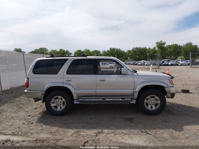 Toyota 4Runner Limited